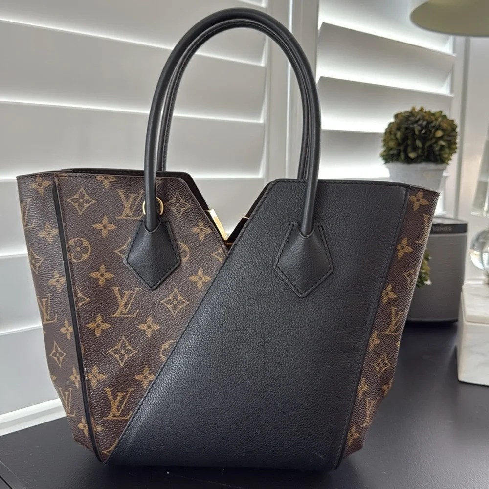 Louis Vuitton Kimono MM black and Monogram